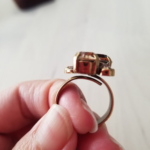 Brand New -Dazzling Swarovski Crystal Rings: The Perfect Gift for Every Occasion - Picture 6 of 16